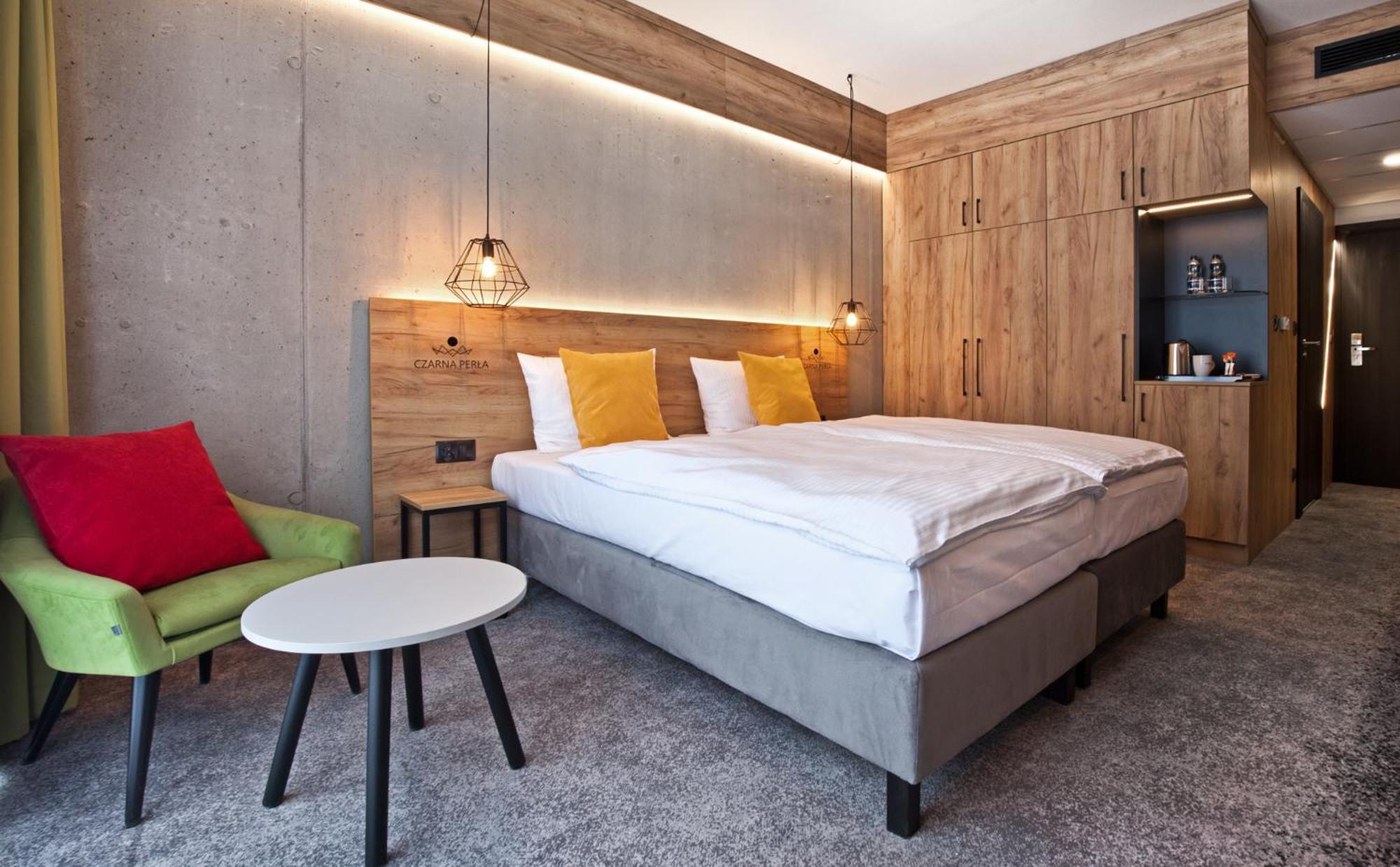 Sw Apartamenty Czarna Gora 西恩纳 外观 照片
